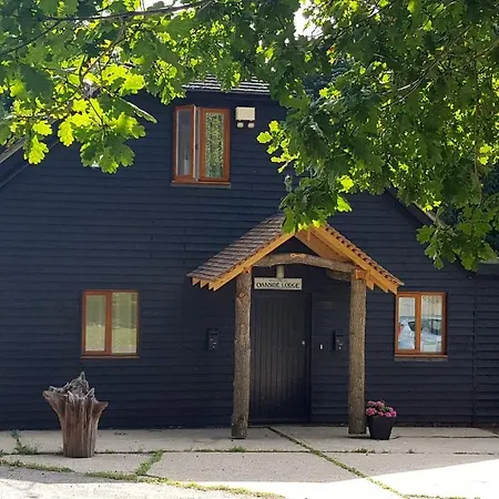 Oakside Lodge Guest House-2